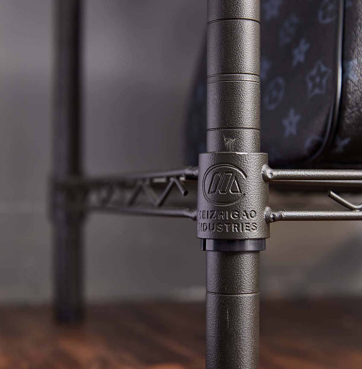 5-Tier Metal Shelves / Wire Mesh Shelving Unit / Steel Organizer Wire Rack / Wire Corner Shelving Unit