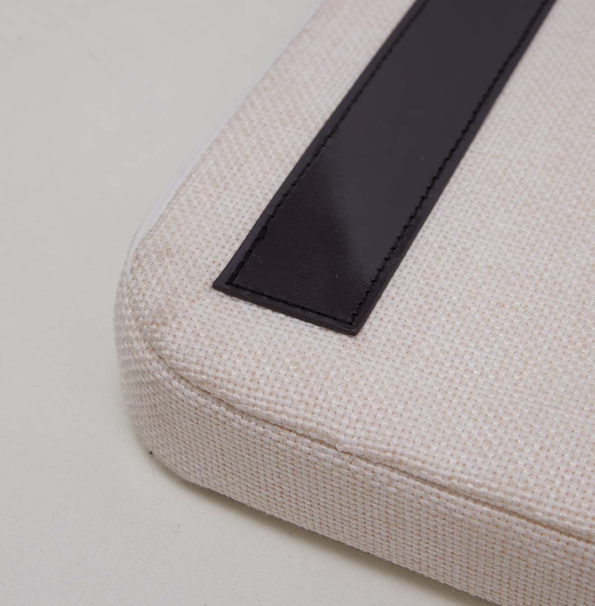 white wire shelving unit Solution