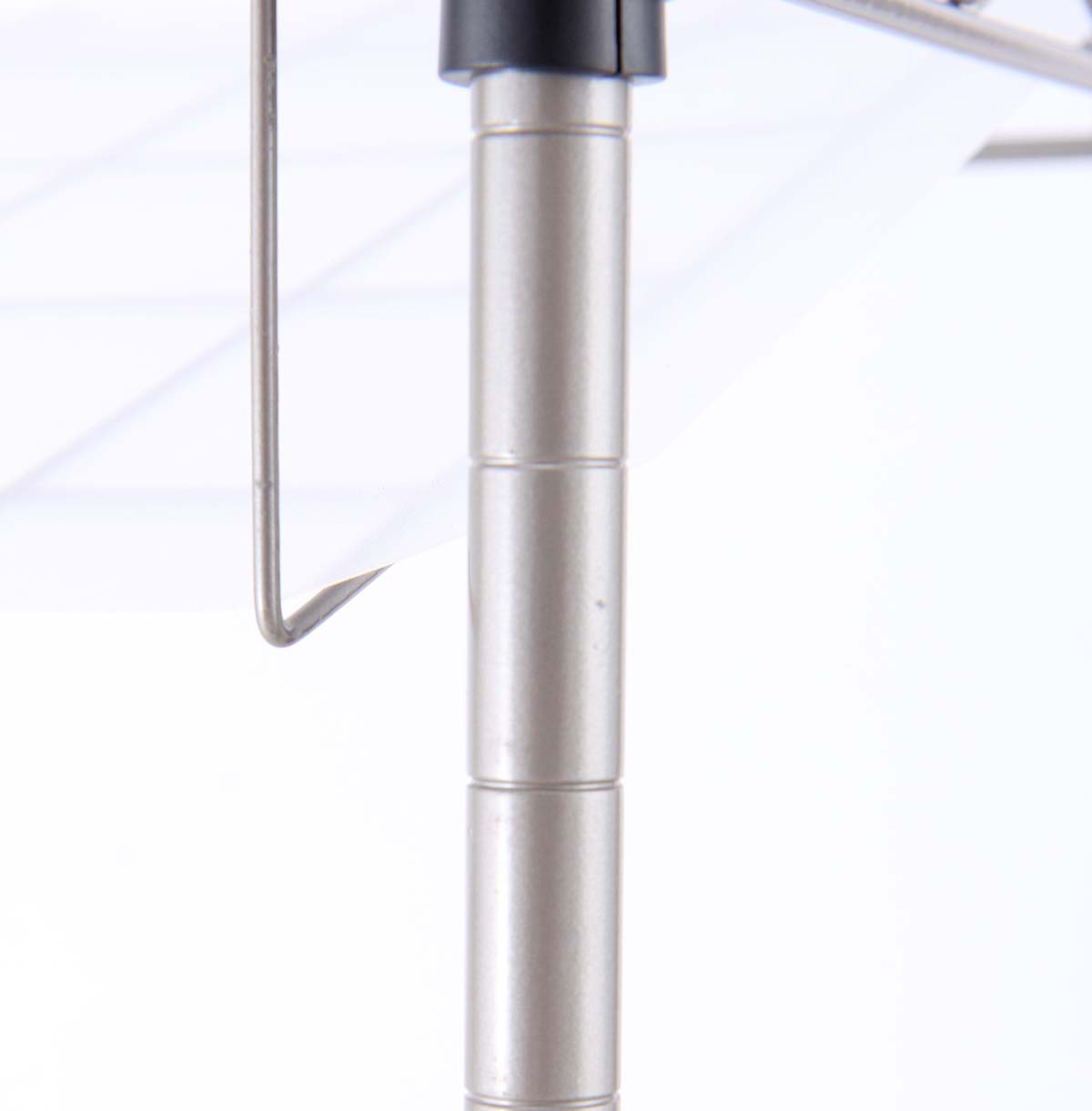 metal display shelving wholesaler