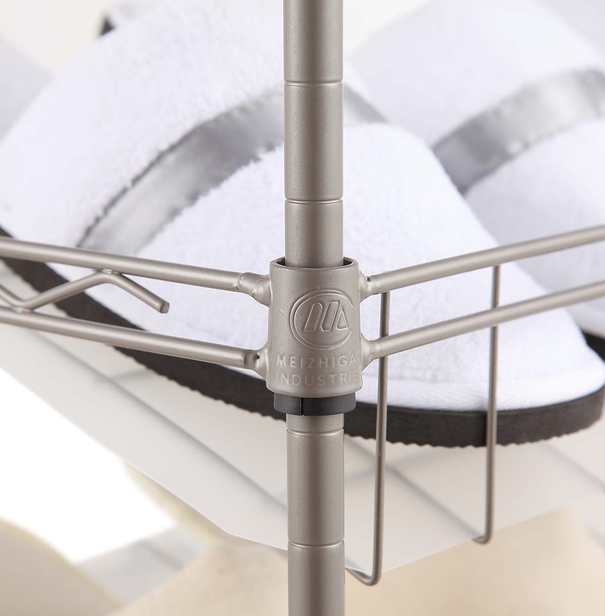 storage shelving unit with wheels